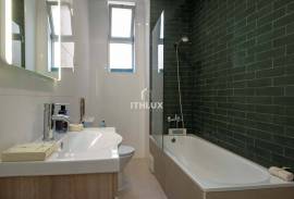 Apartment with 5 rooms | Special. Apartment with 5 rooms | Special.