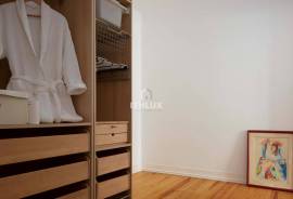 Apartment with 5 rooms | Special. Apartment with 5 rooms | Special.