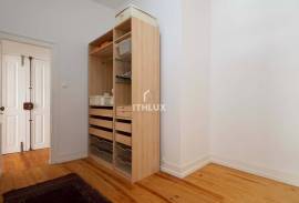 Apartment with 5 rooms | Special. Apartment with 5 rooms | Special.