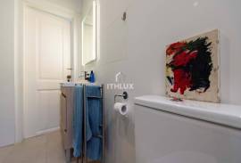 Apartment with 5 rooms | Special. Apartment with 5 rooms | Special.