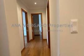 3 Bedroom Apartment with Charm, Refurbished and with Swimming Pool in Gated Community – Quinta da Beloura