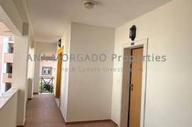 3 Bedroom Apartment with Charm, Refurbished and with Swimming Pool in Gated Community – Quinta da Beloura