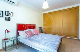 Elegant 4 Bedroom Tavira Villa in gated condominium with Private Pool, Garden & Sea Views