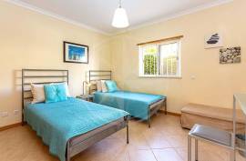 Elegant 4 Bedroom Tavira Villa in gated condominium with Private Pool, Garden & Sea Views