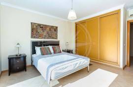 Elegant 4 Bedroom Tavira Villa in gated condominium with Private Pool, Garden & Sea Views