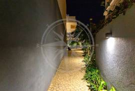 Contemporary 3 bed Villa with Pool & Mediterranean Garden in Tavira centre Contemporary 3 bed Villa with Pool & Mediterranean Garden in Tavira centre