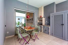 Contemporary 3 bed Villa with Pool & Mediterranean Garden in Tavira centre Contemporary 3 bed Villa with Pool & Mediterranean Garden in Tavira centre