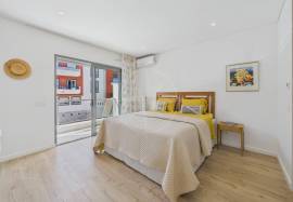 Contemporary 3 bed Villa with Pool & Mediterranean Garden in Tavira centre Contemporary 3 bed Villa with Pool & Mediterranean Garden in Tavira centre