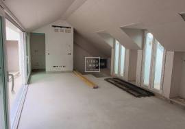 New build house 4 bedrooms, 312m2, 16m2 garden, 24m2 terrace, parking, Miséricordia New build house 4 bedrooms, 312m2, 16m2 garden, 24m2 terrace, parking, Miséricordia