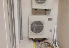 New build house 4 bedrooms, 312m2, 16m2 garden, 24m2 terrace, parking, Miséricordia New build house 4 bedrooms, 312m2, 16m2 garden, 24m2 terrace, parking, Miséricordia