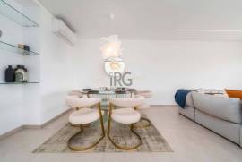 Stunning Modern Townhouses with Panoramic Views in Vale d’Eguas