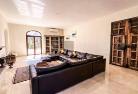 Magnificent Restored Portuguese Quinta - 9000m² Luxury Country Estate Near Loulé, Central Algarve