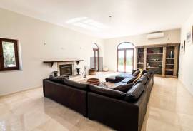 Magnificent Restored Portuguese Quinta - 9000m² Luxury Country Estate Near Loulé, Central Algarve