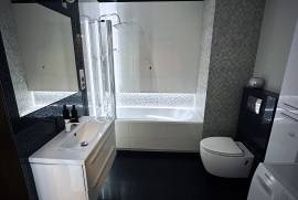 Excellent 2 Bed Apartment For Sale in Warsaw