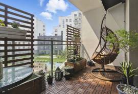 Excellent 2 Bed Apartment For Sale in Warsaw