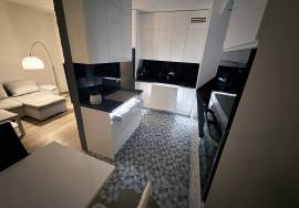 Excellent 2 Bed Apartment For Sale in Warsaw