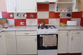 Excellent 9 Bed Home For Sale in Vulcan Brasov