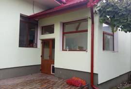 Excellent 9 Bed Home For Sale in Vulcan Brasov