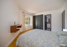 Modern 5-Bedroom Villa with Heated Pool and AL Licence in Vale da Telha Modern 5-Bedroom Villa with Heated Pool and AL Licence in Vale da Telha