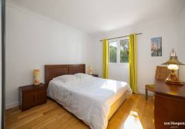 Modern 5-Bedroom Villa with Heated Pool and AL Licence in Vale da Telha Modern 5-Bedroom Villa with Heated Pool and AL Licence in Vale da Telha