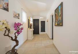 Modern 5-Bedroom Villa with Heated Pool and AL Licence in Vale da Telha Modern 5-Bedroom Villa with Heated Pool and AL Licence in Vale da Telha