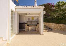 Immaculate 4 Bedroom Villa on Santo Antonio Golf, Budens Immaculate 4 Bedroom Villa on Santo Antonio Golf, Budens