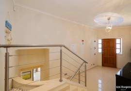 Immaculate 4 Bedroom Villa on Santo Antonio Golf, Budens Immaculate 4 Bedroom Villa on Santo Antonio Golf, Budens