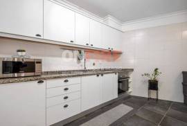 2 Bedrooms Refurbished in Caniço 2 Bedrooms Refurbished in Caniço