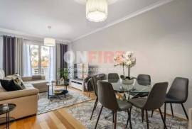 2 Bedrooms Refurbished in Caniço