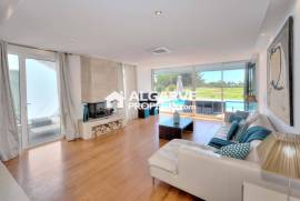 Exclusive 5-Bedroom Villa on the  Golf Course in Vilamoura