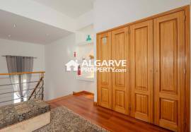 Exclusive 5-Bedroom Villa on the  Golf Course in Vilamoura