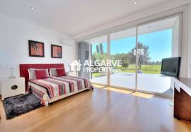Exclusive 5-Bedroom Villa on the  Golf Course in Vilamoura