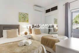 Charming 3 bedroom semi-detached villa near the Tennis Academy, Golf and the beach in Vale Lobo, Algarve