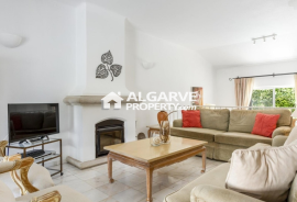 Charming 3 bedroom semi-detached villa near the Tennis Academy, Golf and the beach in Vale Lobo, Algarve