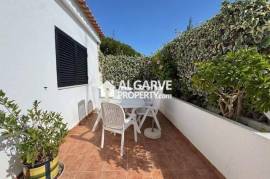 Charming 3 bedroom semi-detached villa near the Tennis Academy, Golf and the beach in Vale Lobo, Algarve