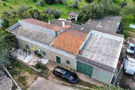 Detached House 2 WAREHOUSES - LESS THAN 6KM LOULÉ CENTRO - RURAL TOURISM PROJECT IN APPROVAL AT THE CITY COUNCIL
