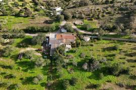 Detached House 2 WAREHOUSES - LESS THAN 6KM LOULÉ CENTRO - RURAL TOURISM PROJECT IN APPROVAL AT THE CITY COUNCIL