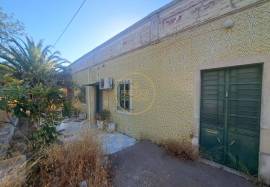 Detached House 2 WAREHOUSES - LESS THAN 6KM LOULÉ CENTRO - RURAL TOURISM PROJECT IN APPROVAL AT THE CITY COUNCIL