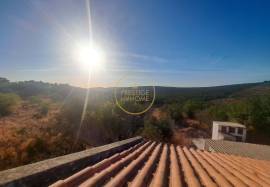 Detached House 2 WAREHOUSES - LESS THAN 6KM LOULÉ CENTRO - RURAL TOURISM PROJECT IN APPROVAL AT THE CITY COUNCIL