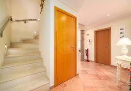 PRESTIGE MOURA ZARA T3 - with pool and garage in Vilamoura.