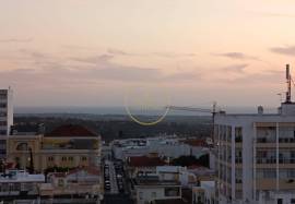 4 bedroom apartment with private parking for annual rental