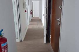 2 OFFICES ALREADY DIVIDED READY TO OPERATE IN THE CENTER OF FUNCHAL