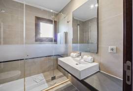 Carvoeiro – 2-bedroom corner townhouse with private pool and large garden Carvoeiro – 2-bedroom corner townhouse with private pool and large garden