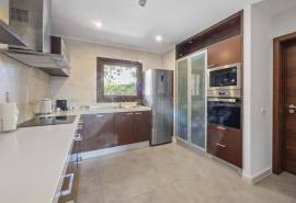 Carvoeiro – 2-bedroom corner townhouse with private pool and large garden Carvoeiro – 2-bedroom corner townhouse with private pool and large garden