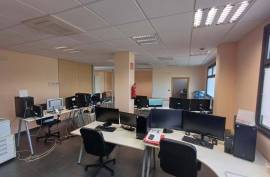 COMMERCIAL PREMISES FOR SALE IN ZAMUDIO