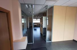 COMMERCIAL PREMISES FOR SALE IN ZAMUDIO