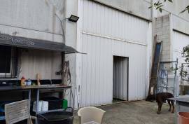 Pavilion with three conditioned areas for sale