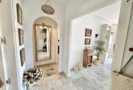 listing listing