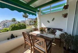 listing listing