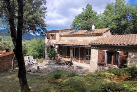 Charming Stone Farmhouse With 105 M2 Of Living Space On 19209 M2 Of Scrubland And Holm Oak Trees On A Hillside.